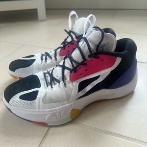 Jordan Zoom Separate